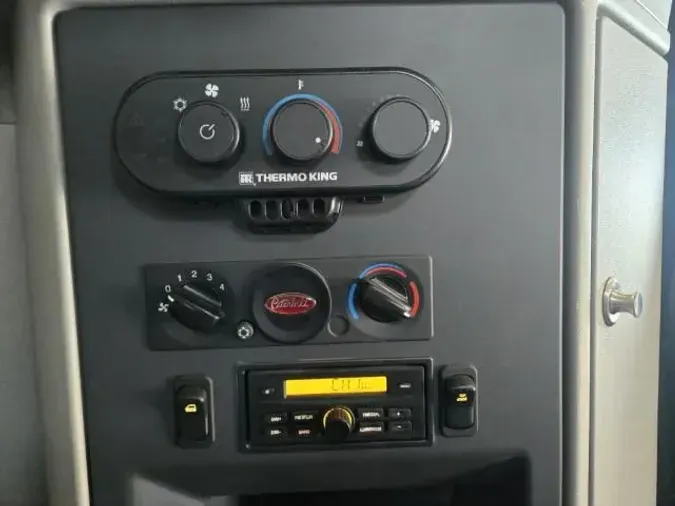 2022 Peterbilt 579485675974c7758070229d210385d3705