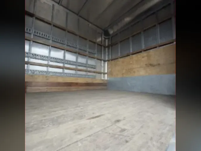 2019 FREIGHTLINER/MERCEDES M2 1064858e761f369a7e65ed60d85c2b3d28e