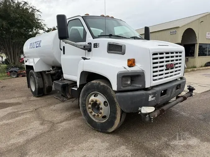 2005 GMC TOPKICK C6500485a10e44d27be684874ed1689a7f036