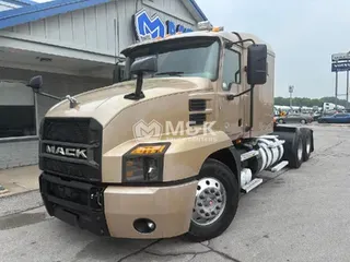 2020 MACK Anthem AN64T