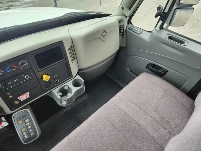 2019 NAVISTAR INTERNATIONAL 4300