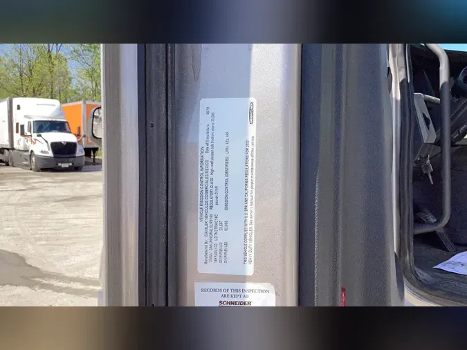 2020 Freightliner Cascadia