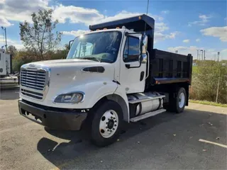 2013 Freightliner BUSINESS CLASS M2 112