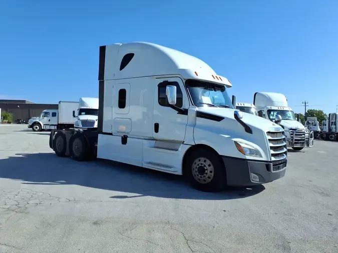 2020 FREIGHTLINER NEW CASCADIA PX12664