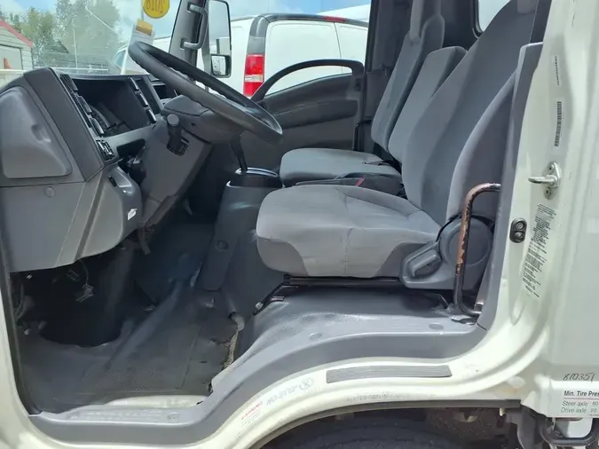 2018 ISUZU NPR HD