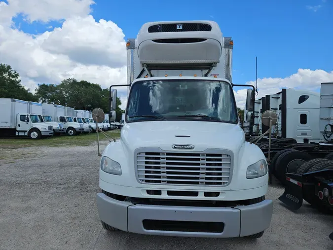 2017 FREIGHTLINER/MERCEDES M2 106