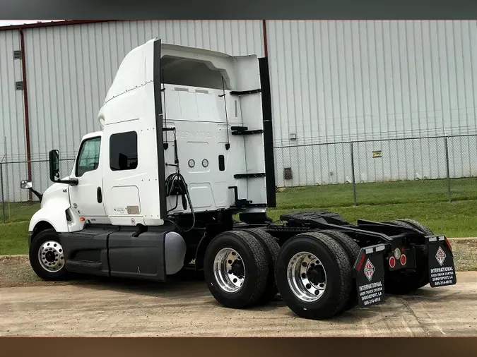 2022 INT LT625 6x4