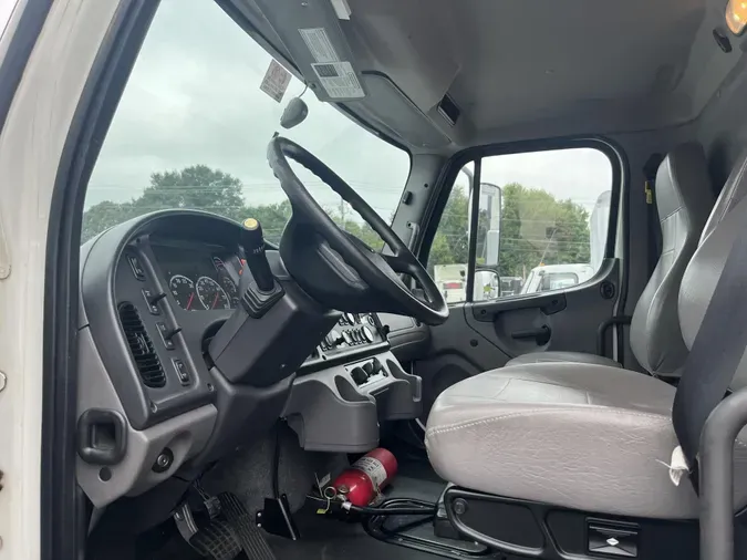 2020 Freightliner Business Class M2 106