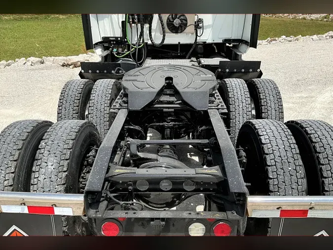 2021 INT LT625 6x4