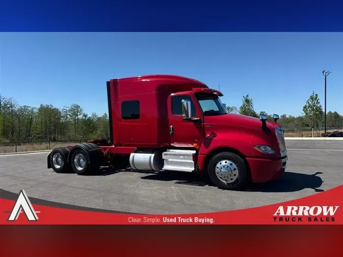 2022 INTERNATIONAL LT