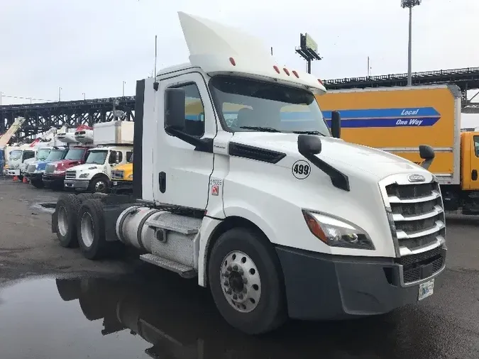 2018 Freightliner T12664ST487abae1ceff33f0a2b7b9b1fd4fdfbe