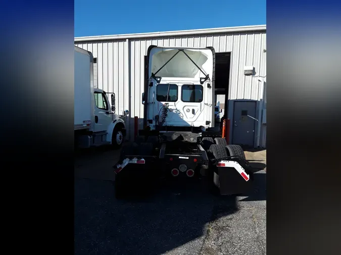 2018 FREIGHTLINER/MERCEDES CASCADIA 125487cce5518205bd736b7d427a1af49d5