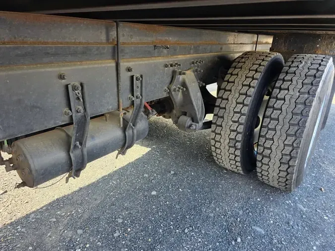 2018 FREIGHTLINER M2 106