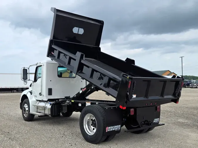 2025 Kenworth T2804880b9b68e70a6a67f73a0a3cacec89a