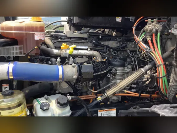 2022 Freightliner Cascadia 12648826dd119811b79e08ea9995255e91c