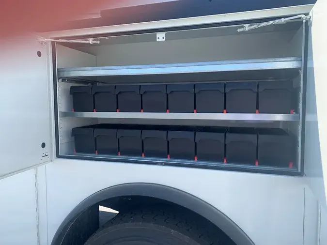 2025 MACK MD MD7 14' Service Body