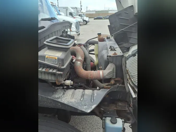 2017 NAVISTAR INTERNATIONAL 4300
