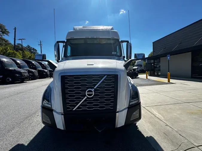 2023 Volvo VNL64T860