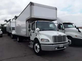 2015 FREIGHTLINER/MERCEDES M2 106