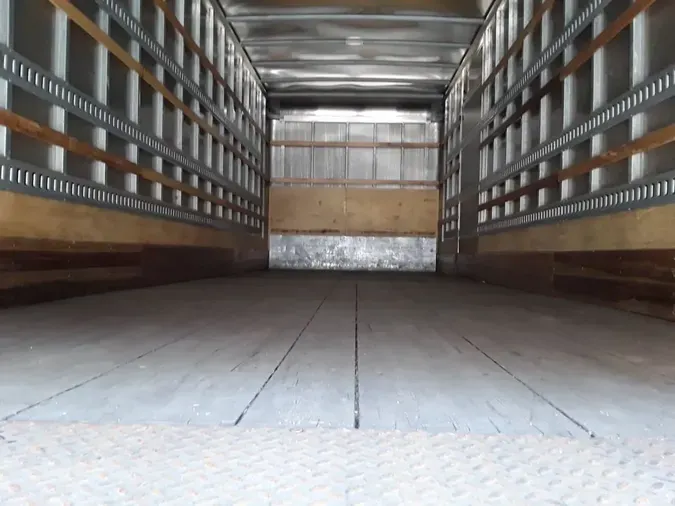 2019 FREIGHTLINER/MERCEDES M2 106