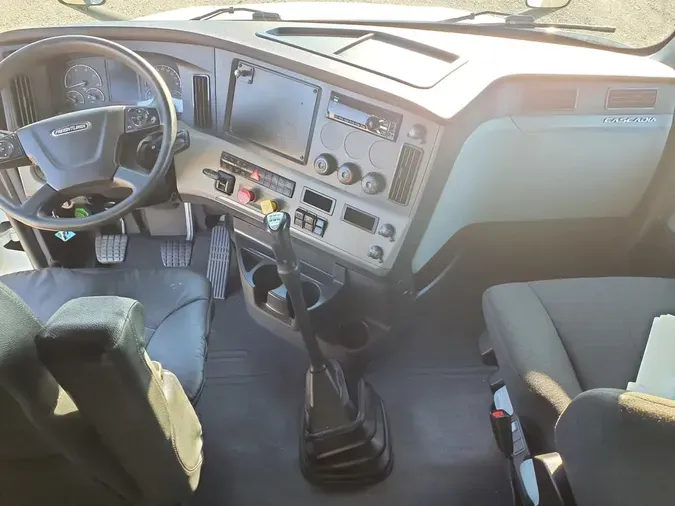 2020 FREIGHTLINER/MERCEDES NEW CASCADIA PX12664
