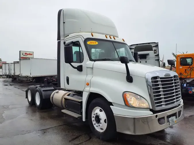 2018 FREIGHTLINER/MERCEDES CASCADIA 12548986fa39c8bec5f39470c590ca4eaf8