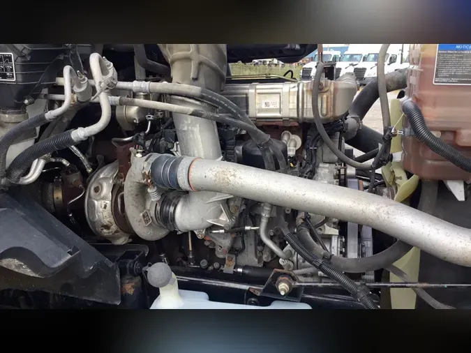 2022 International LT62548999f4abccae2bf3414499a81bcd418