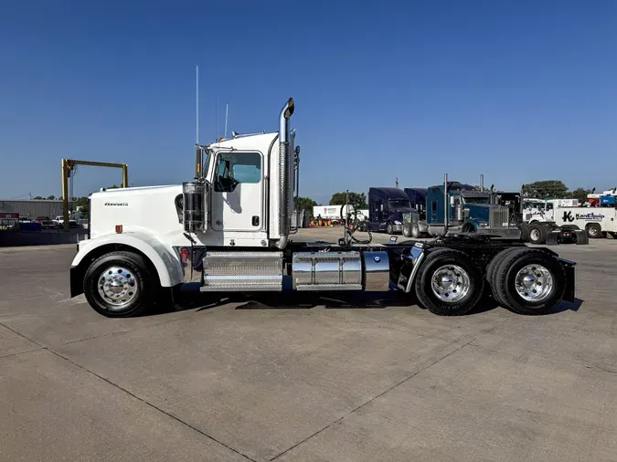2026 KENWORTH W900L489afeb382b914efac55188694758747