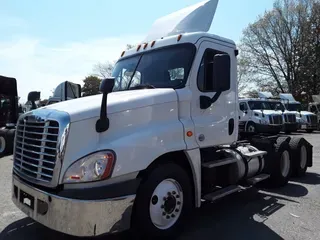 2016 FREIGHTLINER/MERCEDES CASCADIA 125