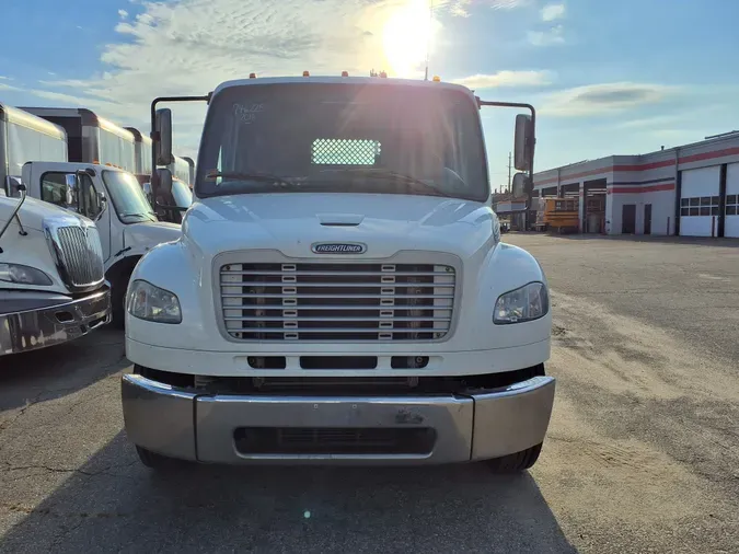 2018 FREIGHTLINER/MERCEDES M2 106