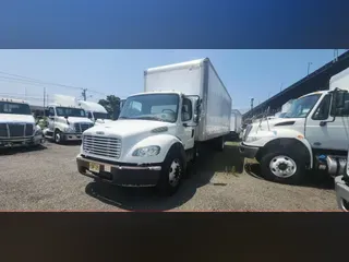 2013 FREIGHTLINER/MERCEDES M2 106