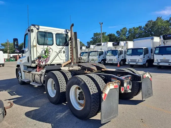 2020 FREIGHTLINER/MERCEDES CASCADIA 12548ac6aa1f7bce6474d4699980a9ddf5f