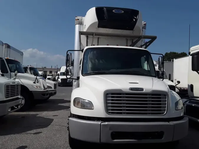 2019 FREIGHTLINER M2 106