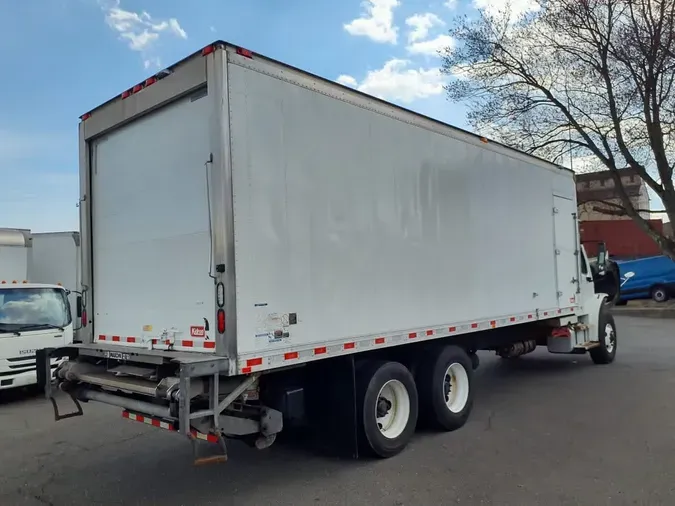2019 FREIGHTLINER/MERCEDES M2 10648b7991bcabf86bfd04056f98aae2ed8