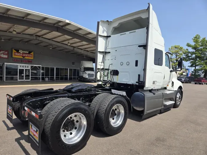 2019 International LT625