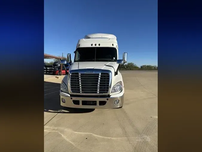 2018 FREIGHTLINER CASCADIA 125