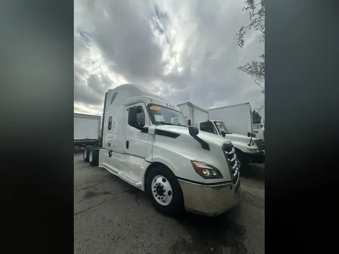 2020 FREIGHTLINER/MERCEDES NEW CASCADIA PX12664