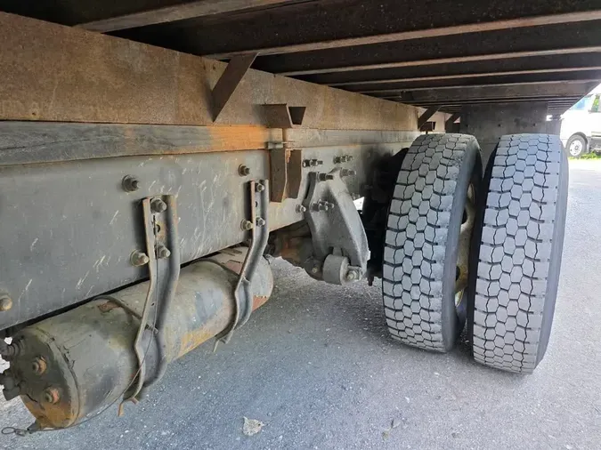 2019 FREIGHTLINER M2 106