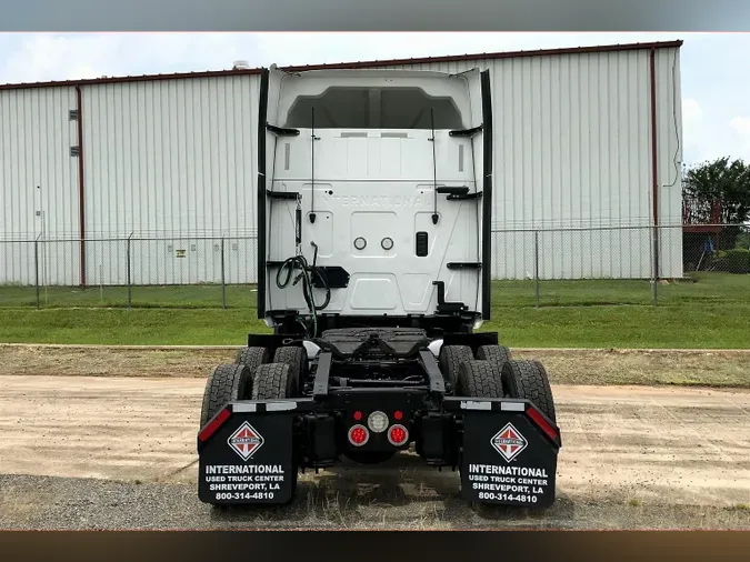 2022 INT LT625 6x4