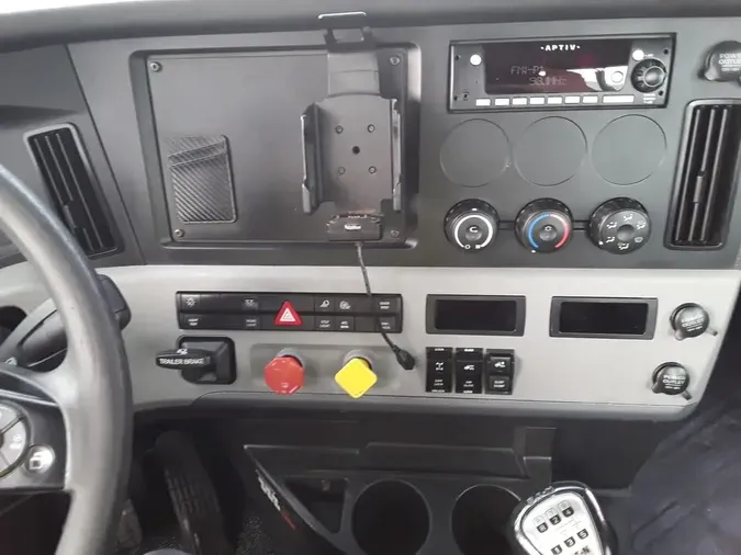 2020 FREIGHTLINER/MERCEDES NEW CASCADIA 126
