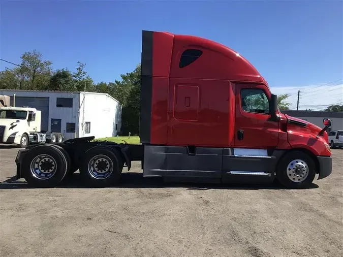 2020 FREIGHTLINER CASCADIA