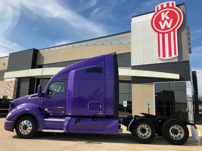 2020 Kenworth T680