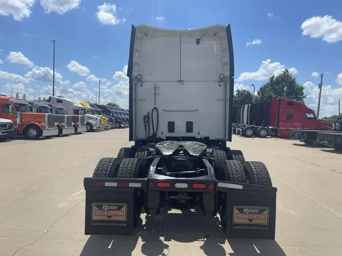 2021 Peterbilt 579