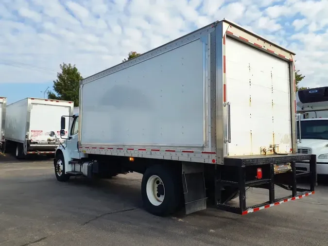 2019 FREIGHTLINER M2 106