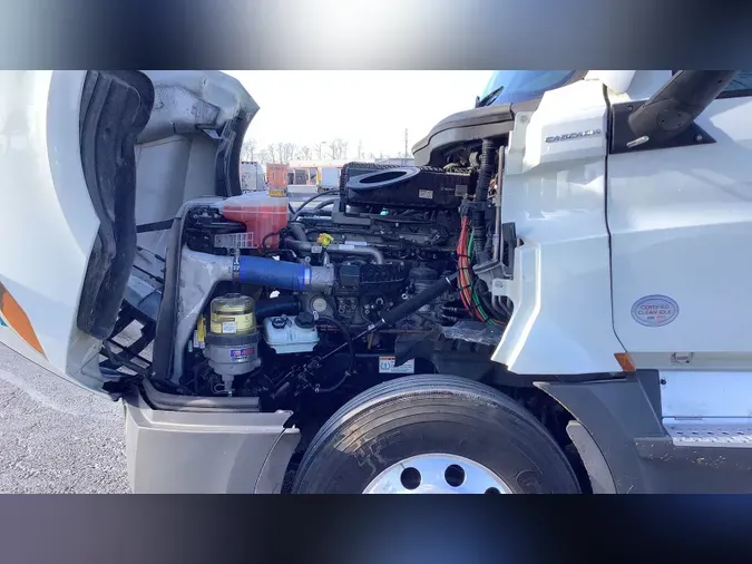 2022 Freightliner Cascadia 126