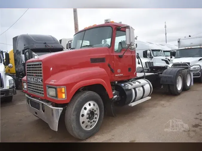 2012 MACK PINNACLE CHU61348dbe24195b2cc016d02c23f4b13fcb2