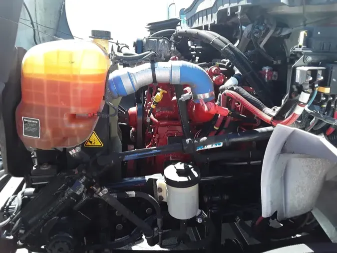 2020 NAVISTAR INTERNATIONAL MV607 (4X2)