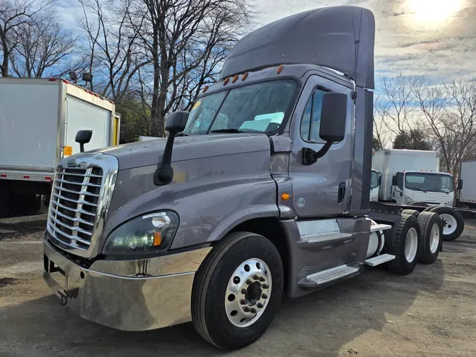 2018 FREIGHTLINER/MERCEDES CASCADIA 12548dd85200f48f02624c56bc9ee655796