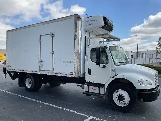 2018 Freightliner M2