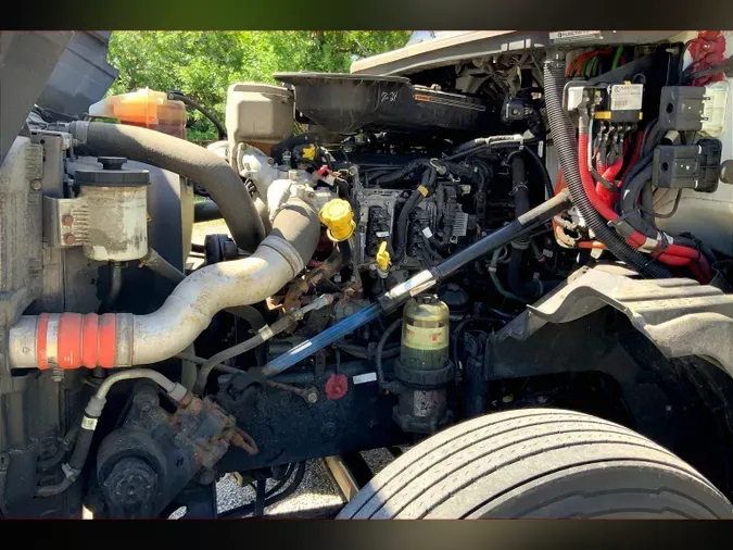 2023 INT LT625 6x4